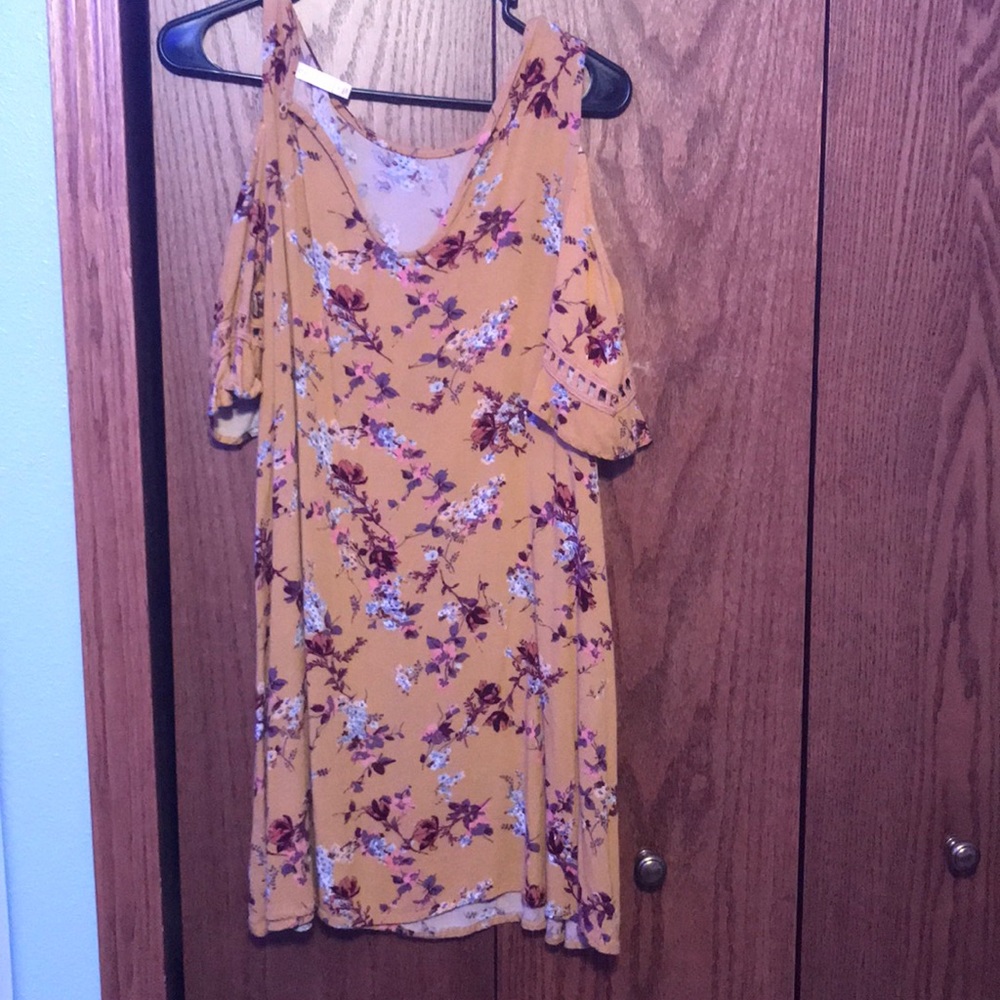 no shoulder floral dress